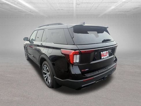 New 2026 Ford Explorer ST-Line AWD/4WD image 7