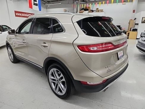 Used 2017 Lincoln MKC Reserve w/ Lincoln MKC Climate Package image 4