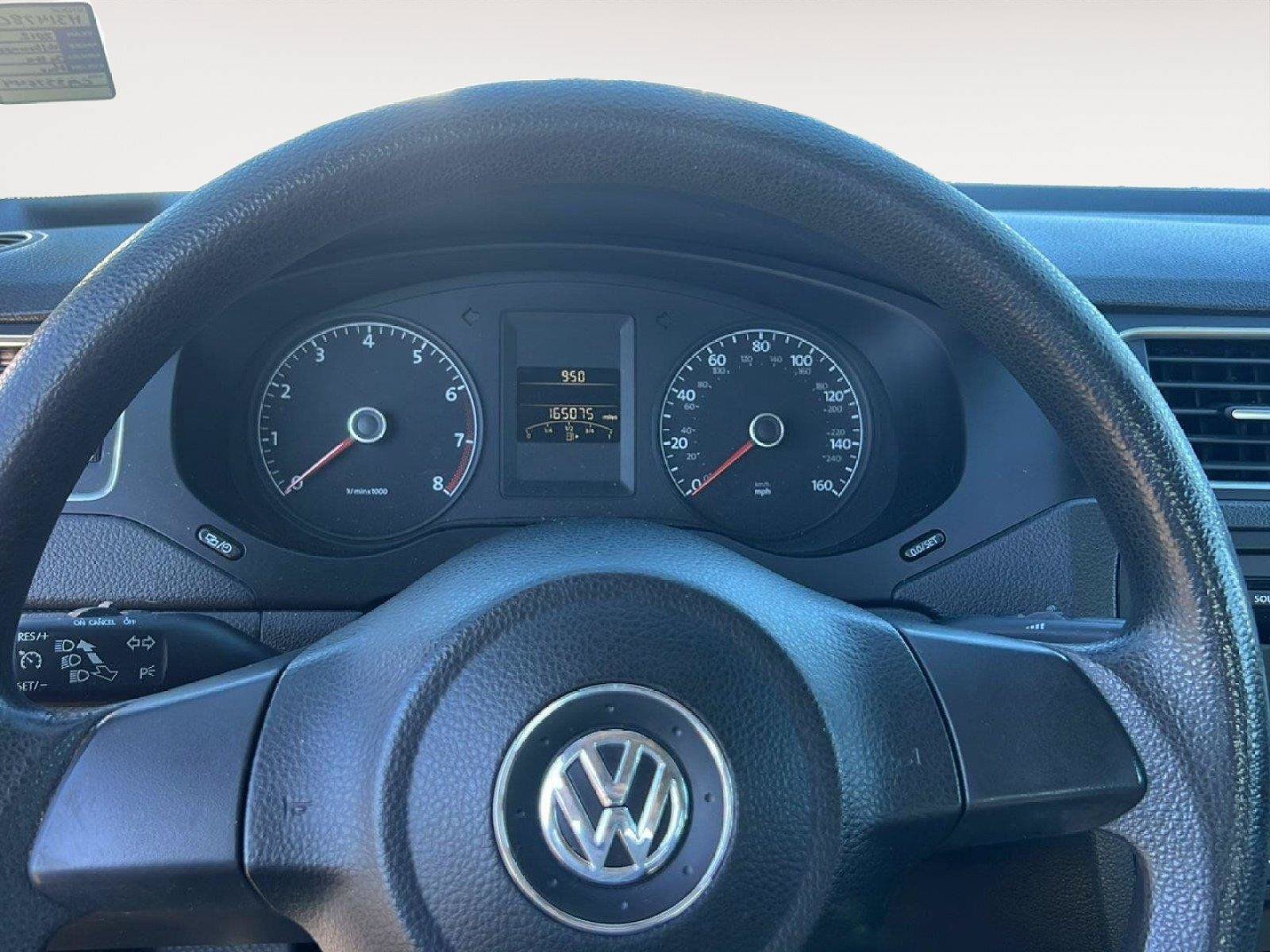 Used 2012 Volkswagen Jetta S FWD image 11