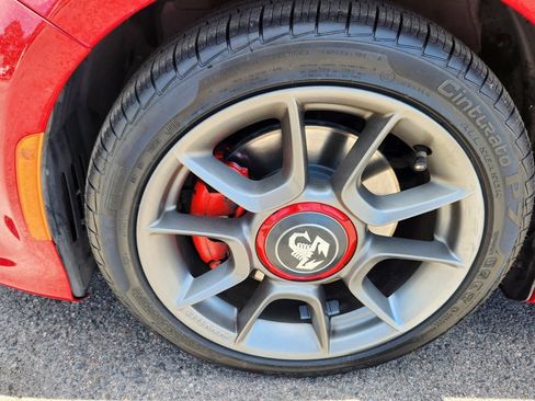 Used 2015 FIAT 500 Abarth FWD image 18