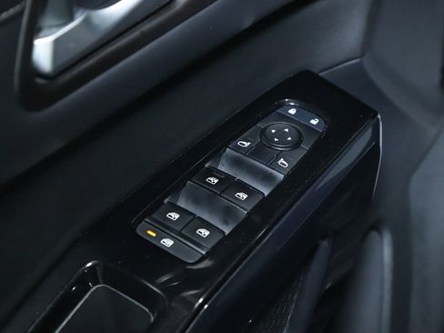 Certified 2022 Nissan Pathfinder S AWD/4WD image 18