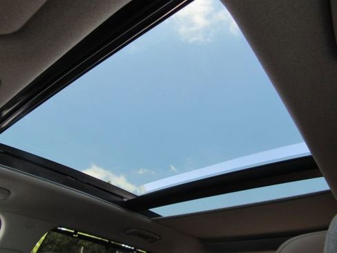 Used 2022 Hyundai Santa Fe Limited image 7