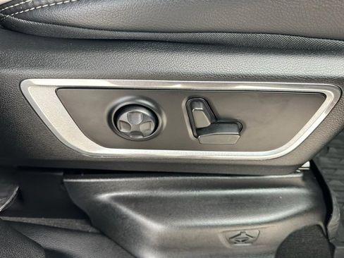 Used 2021 RAM 1500 Laramie image 23