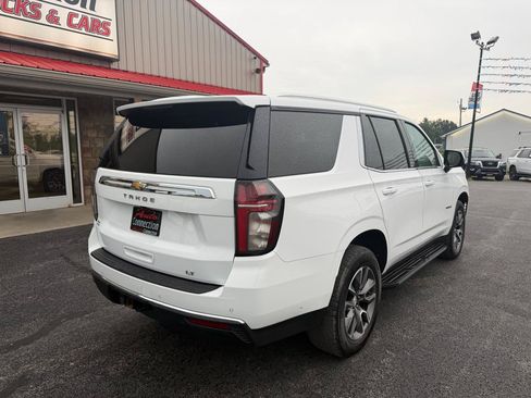 Used 2022 Chevrolet Tahoe LT w/ Luxury Package AWD/4WD image 4