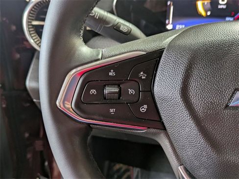 Certified 2024 Chevrolet Trax ACTIV w/ Sunroof Package image 18