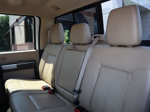 Used 2015 Ford F350 Lariat w/ Lariat Interior Package AWD/4WD image 27