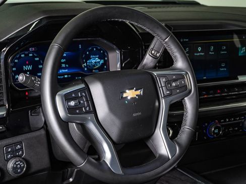 Used 2025 Chevrolet Silverado 2500 LTZ w/ LTZ Plus Package AWD/4WD image 20