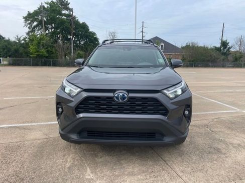 Used 2024 Toyota RAV4 XLE Premium AWD/4WD image 5