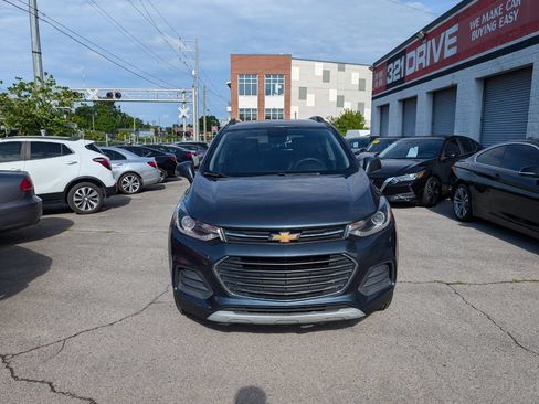 Used 2021 Chevrolet Trax LT AWD/4WD image 4
