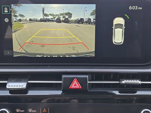 New 2026 Kia Sportage EX w/ EX Panorama Roof Package FWD image 13