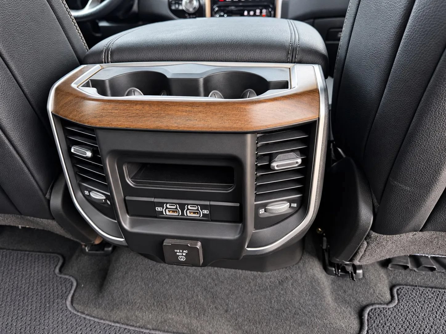 Used 2021 RAM 1500 Laramie w/ Laramie Southwest Edition AWD/4WD image 13