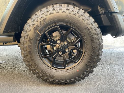 New 2026 Jeep Wrangler Unlimited Sport AWD/4WD image 22