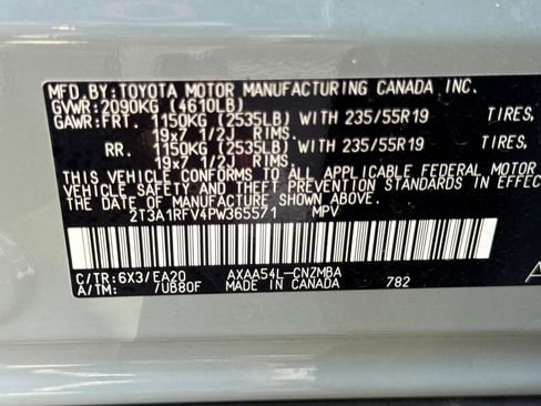 Used 2023 Toyota RAV4 XLE Premium image 22