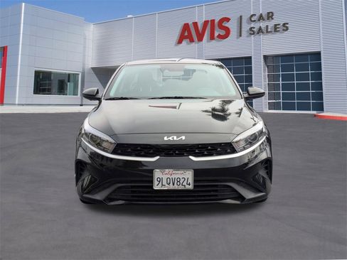 Used 2024 Kia Forte LXS image 2
