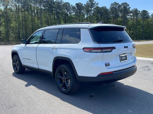 New 2026 Jeep Grand Cherokee L Limited AWD/4WD image 5
