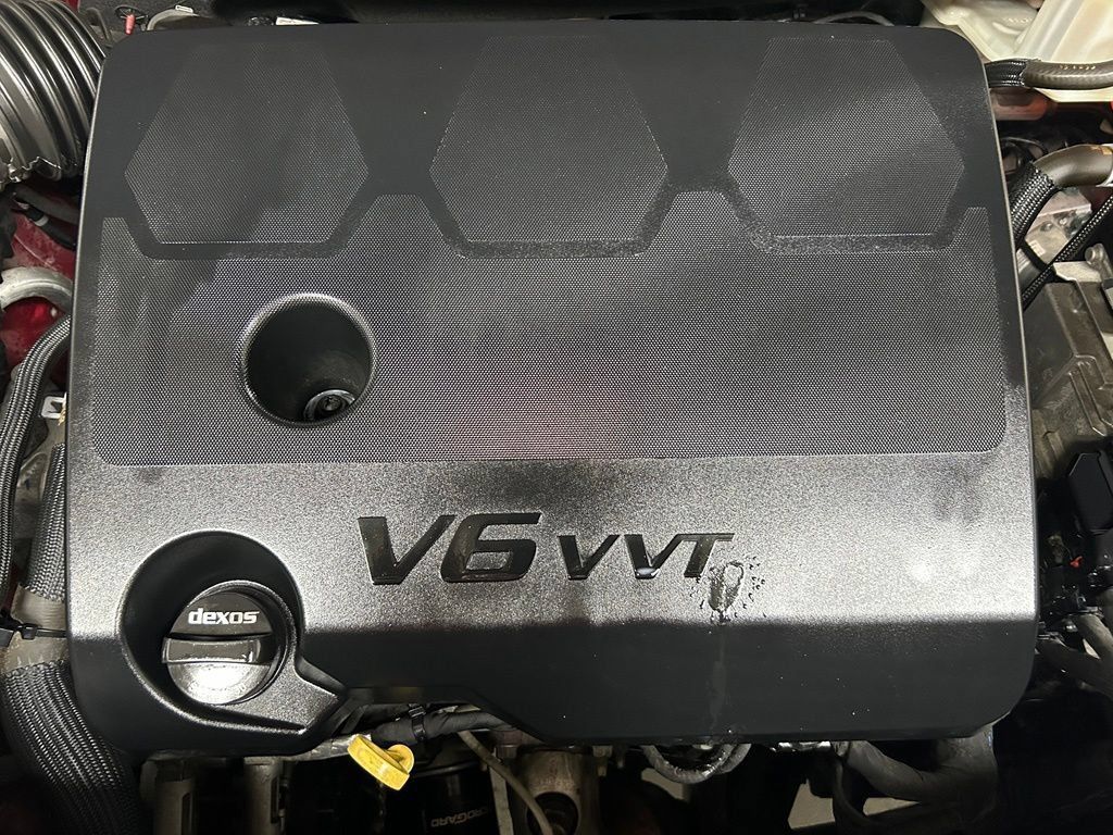 Used 2019 Chevrolet Traverse High Country w/ LPO, Floor Liner Package AWD/4WD image 10