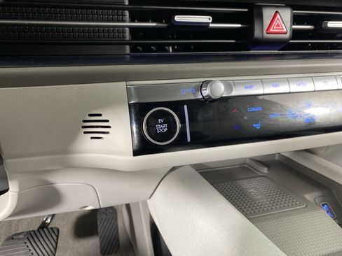 Used 2024 Hyundai Ioniq 6 SEL image 27