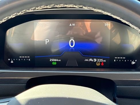 Used 2024 Volkswagen Tiguan S image 21