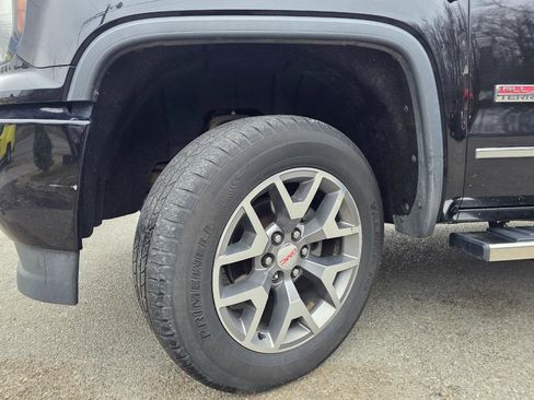 Used 2016 GMC Sierra 1500 SLT w/ All-Terrain Package AWD/4WD image 24