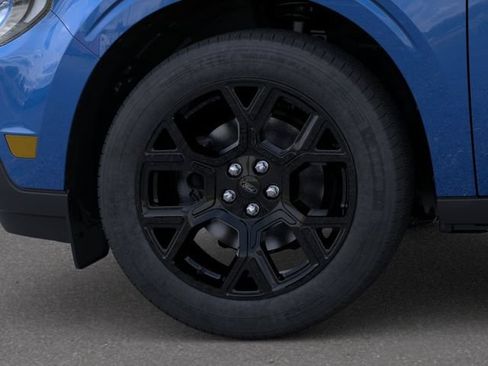 New 2025 Ford Maverick XLT w/ Black Appearance Package AWD/4WD image 20