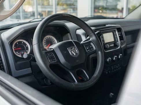 Used 2018 RAM 2500 Tradesman w/ Chrome Appearance Group AWD/4WD image 27
