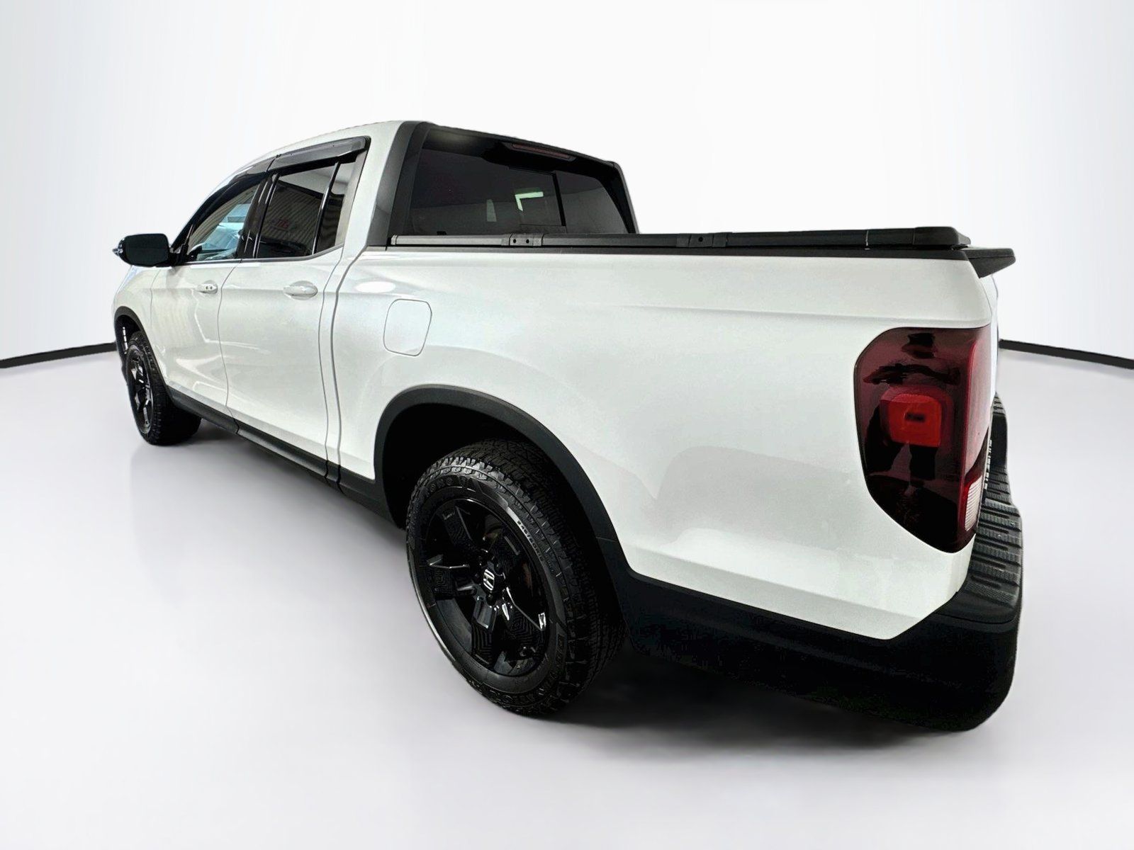 Used 2023 Honda Ridgeline Black Edition image 6