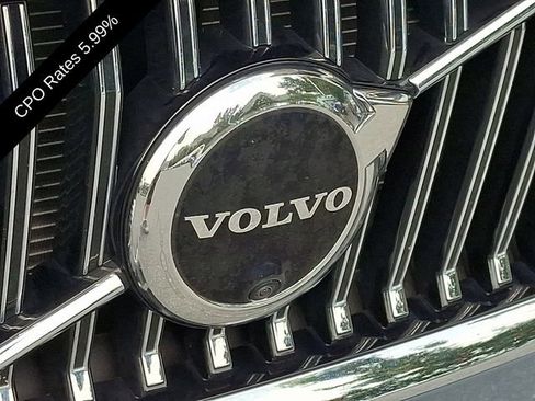 Certified 2023 Volvo XC60 B5 Plus w/ Climate Package AWD/4WD image 35