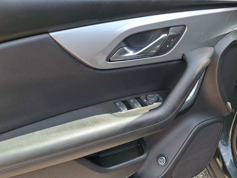 Used 2019 Chevrolet Blazer LT AWD/4WD image 12