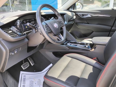 Used 2023 Buick Envision Essence w/ Sport Touring Package AWD/4WD image 19