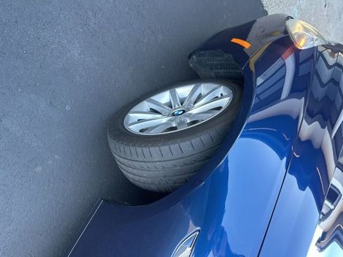 Used 2012 BMW 640i Coupe image 2