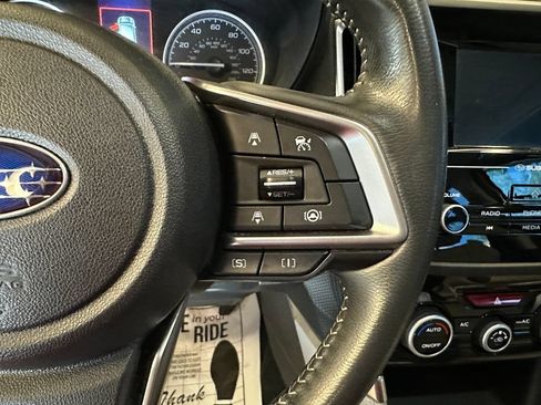 Used 2024 Subaru Forester Premium AWD/4WD image 11