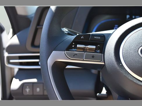 New 2026 Hyundai Elantra SE FWD image 16