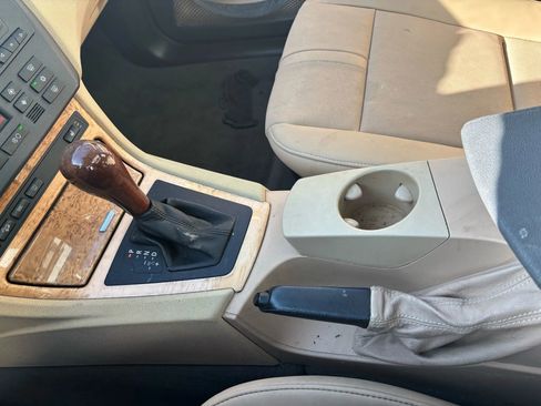 Used 2004 BMW X3 2.5i image 38