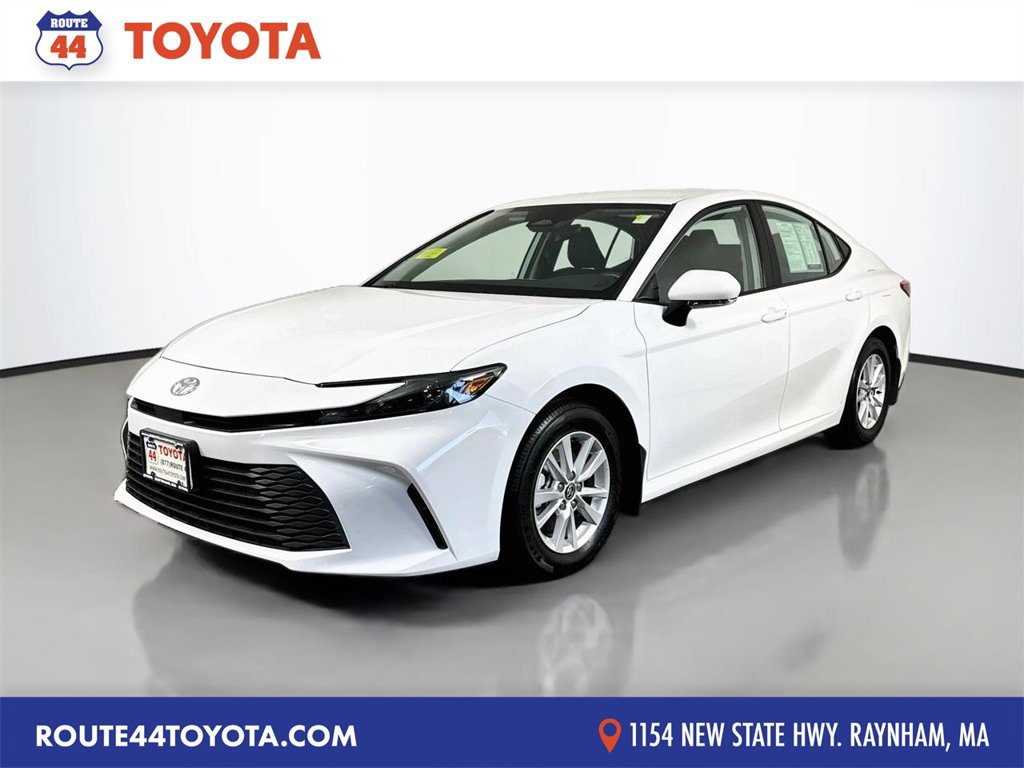 Used 2026 Toyota Camry LE FWD image 1
