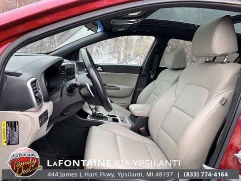 Certified 2020 Kia Sportage S w/ S Sunroof Package image 6
