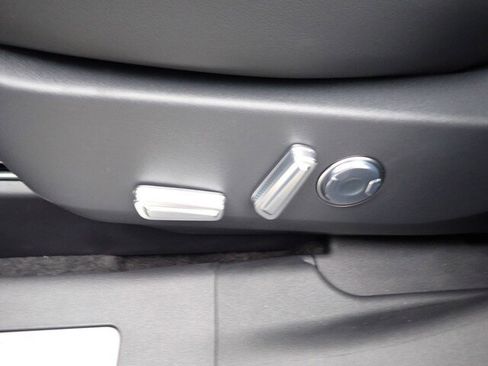 New 2026 Lincoln Nautilus Reserve w/ Jet Appearance Package image 27