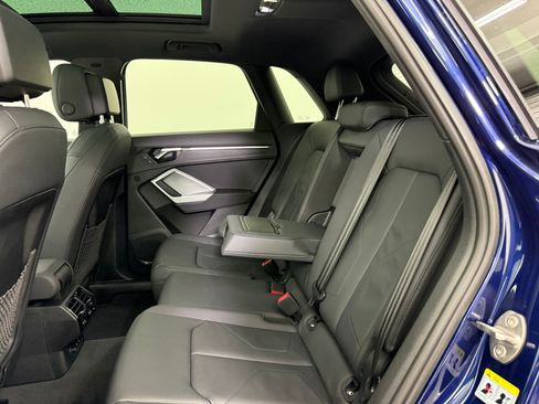 Used 2025 Audi Q3 2.0T Premium w/ Convenience Package image 15