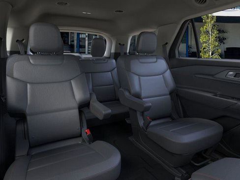 New 2026 Ford Explorer Active w/ Active Comfort Package image 11