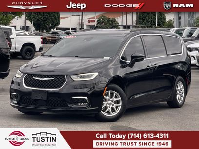 Used 2022 Chrysler Pacifica Touring-L