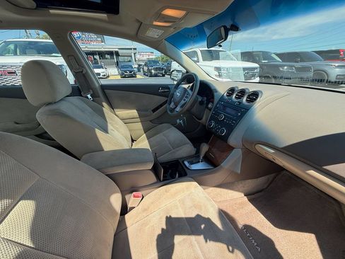 Used 2008 Nissan Altima 3.5 SE w/ Sport Pkg FWD image 25