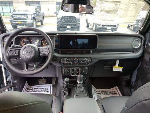 New 2026 Jeep Gladiator Mojave AWD/4WD image 12