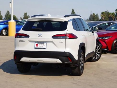 Certified 2024 Toyota Corolla Cross XLE FWD image 6