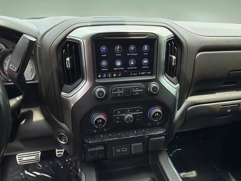 Used 2020 Chevrolet Silverado 1500 RST AWD/4WD image 26