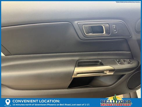 Used 2022 Ford Mustang Shelby GT500 w/ Technology Package image 16