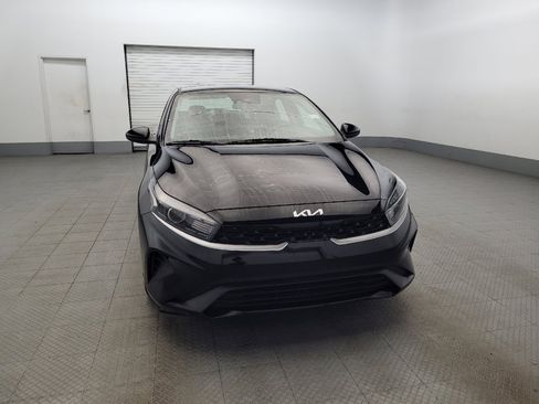 Used 2023 Kia Forte LXS image 14