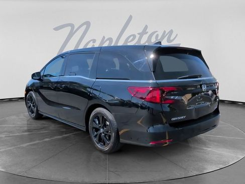 Used 2024 Honda Odyssey Sport image 7