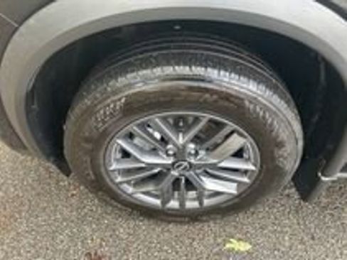Used 2023 Nissan Rogue S AWD/4WD image 13