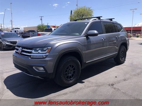 Used 2018 Volkswagen Atlas SEL FWD image 4