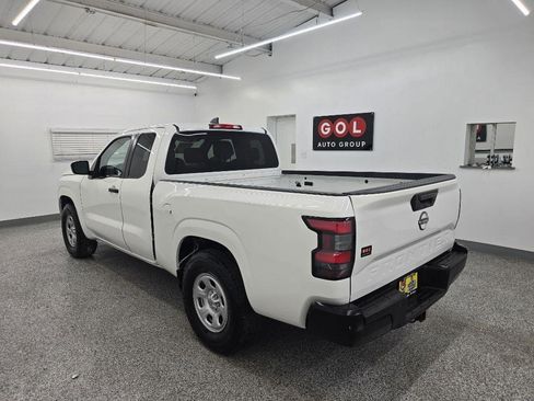 Used 2022 Nissan Frontier S RWD image 4