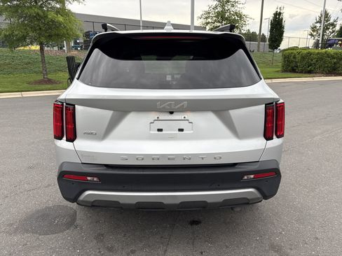 Used 2022 Kia Sorento SX Prestige AWD/4WD image 8